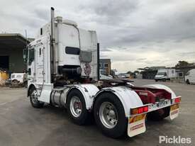 1999 Kenworth K104 - picture2' - Click to enlarge