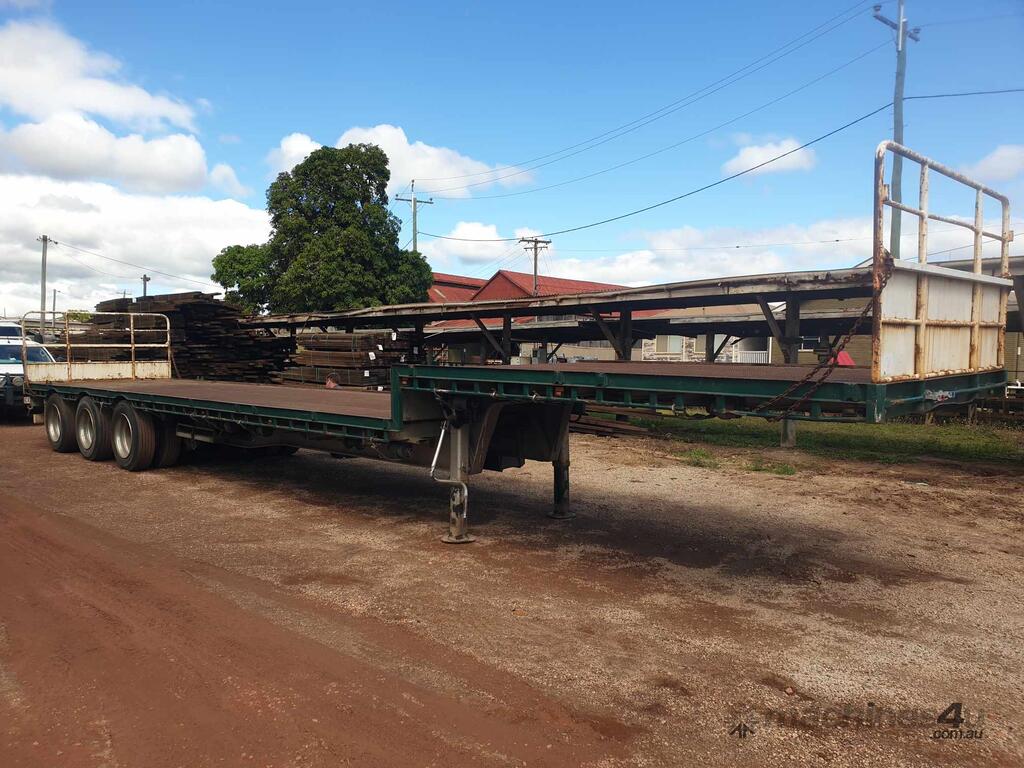 Buy Used Triaxle Tri Axle semi trailer step deck ramps available upon