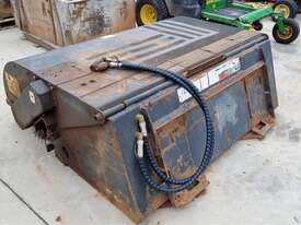 Bobcat Sweeper - picture1' - Click to enlarge