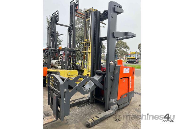 Used 2006 raymond Raymond Reach Double Deep Truck For Sale Reach Trucks