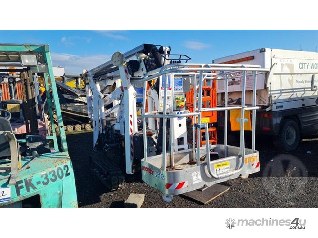 Used monitor MONITOR Scissor Lift in , Listed on Machines4u