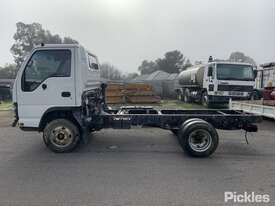 2007 Isuzu NPR Cab Chassis - picture1' - Click to enlarge