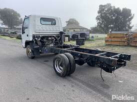 2007 Isuzu NPR Cab Chassis - picture2' - Click to enlarge