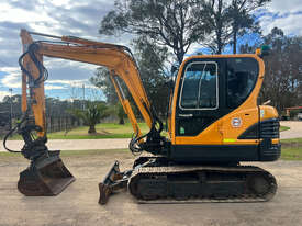 Hyundai ROBEX 55-9 Tracked-Excav Excavator - picture1' - Click to enlarge