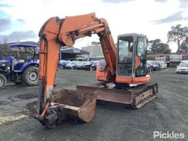 Hitachi EX75UR-3 Excavator (Steel Tracked) - picture1' - Click to enlarge