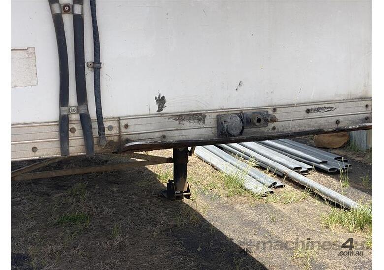 caption HAULMARK REFRIGERATED TRAILER