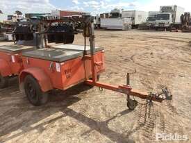 2008 Trailer Factory Solar Powered Traffic Light Trailer - picture1' - Click to enlarge