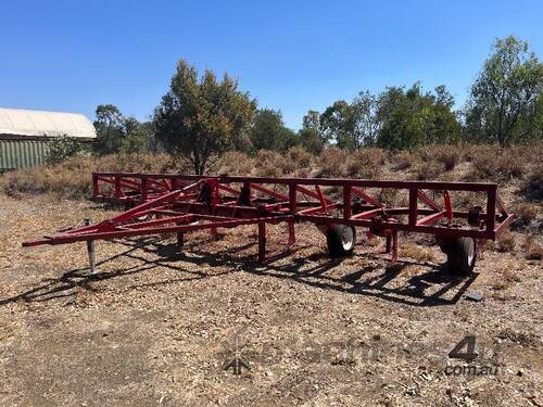 YEOMANS 9M HYDRAULIC OR CAT3 LINKAGE DEEP RIPPER 