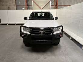 2017 Toyota Hilux SR (4x4) Diesel - picture0' - Click to enlarge