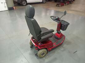 Pride 3 Wheel Mobility Scooter - picture2' - Click to enlarge