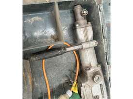 HITACHI ELECTRIC JACK HAMMER - picture2' - Click to enlarge