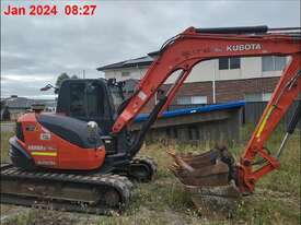 FOCUS MACHINERY - 2018 KUBOTA KX080 EXCAVATOR WITH CABIN, TIER 1 SPEC - picture0' - Click to enlarge