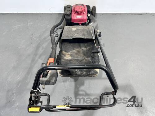 Honda HRU216 Push Mower