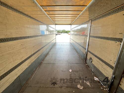 caption 2006 Vawdrey VBS3 44ft Tri Axle Pantech Trailer