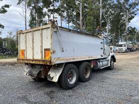 1994 Freightliner FL112   6x4 Tipper - picture0' - Click to enlarge