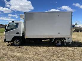 Mitsubishi Fuso Canter 515 Automatic 4x2 Refrigerated Pantech.  Ex Coles.  - picture2' - Click to enlarge