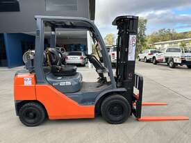 Toyota Forklift 2.5T Model: 8FG25 - picture1' - Click to enlarge