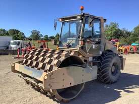 2010 JCB VM115D Articulated Pad Foot Roller - picture1' - Click to enlarge