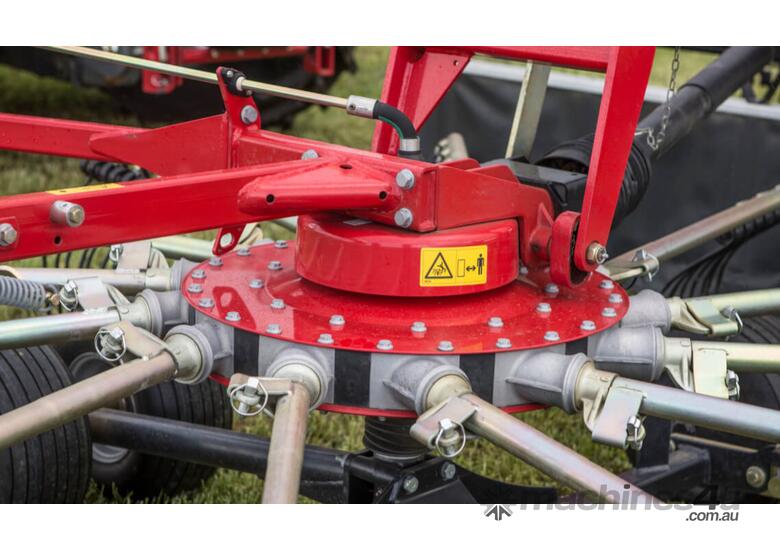 caption Massey Ferguson RK361
