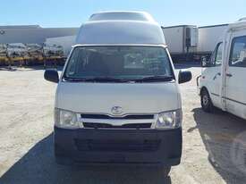 Toyota Hiace TRH201R - picture0' - Click to enlarge