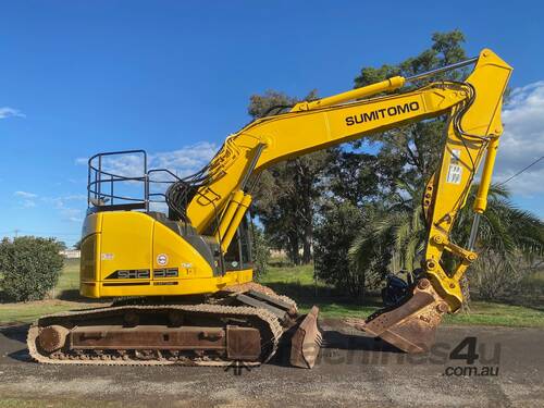 Sumitomo SH235 Tracked-Excav Excavator