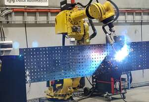 Customised Welding Robot Systems | Fanuc R2000iA 210F With 400A Water Cooled Megmeet Welder