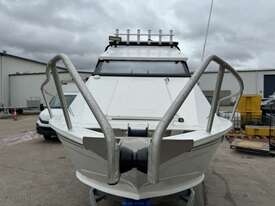 2004 Barcrusher 560C Aluminium Runabout - picture0' - Click to enlarge