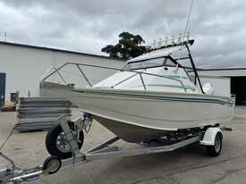 2004 Barcrusher 560C Aluminium Runabout - picture1' - Click to enlarge