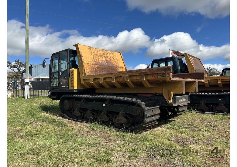 caption Morooka 2200 VD tracked dumper