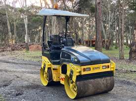 Bomag BW120 Vibrating Roller Roller/Compacting - picture0' - Click to enlarge