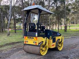 Bomag BW120 Vibrating Roller Roller/Compacting - picture2' - Click to enlarge