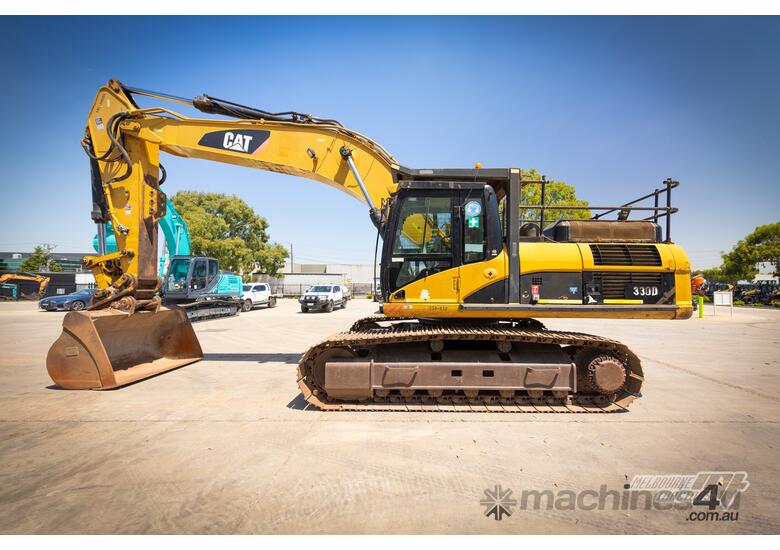 CATERPILLAR 330D EXCAVATOR