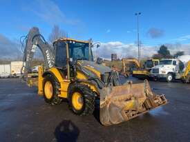 2014 Volvo BL71 Powershift Backhoe/ Loader - picture0' - Click to enlarge