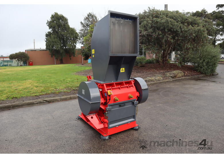 caption Industrial Heavy Duty 22 kW Plastic Granulator - Enerpat GS600L
