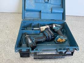 2 X Makita Cordless Impact Drivers & Carry Case - picture0' - Click to enlarge