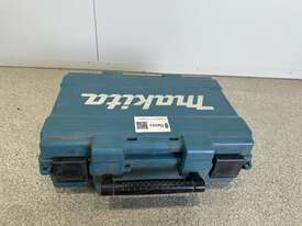 2 X Makita Cordless Impact Drivers & Carry Case - picture0' - Click to enlarge