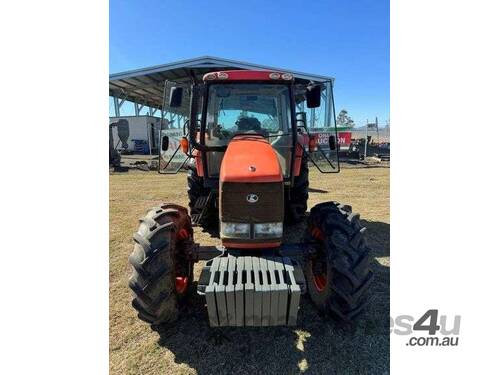 Kubota M125X Air Cab Tractor