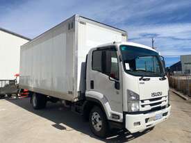 2016 Isuzu FRR 107-210 Furniture Pantech - picture0' - Click to enlarge