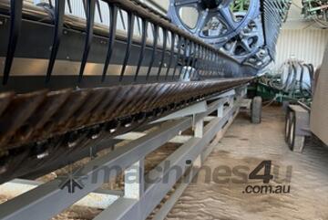 2014 MacDon D65 Combine Platforms