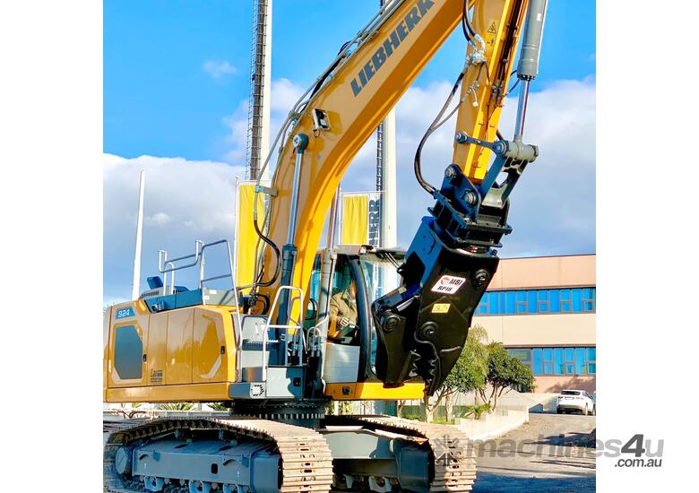 caption (BRAND NEW) MBI Rotating Pulveriser 50T - 65T