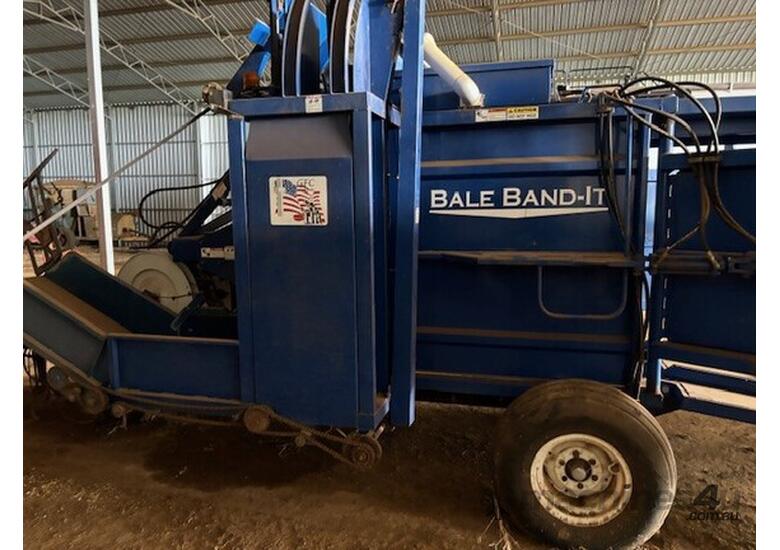 caption 2005 Other Bale Bandit 100 Bale Wrappers