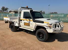 2011 TOYOTA LANDCRUISER WORKMATE UTE - picture0' - Click to enlarge