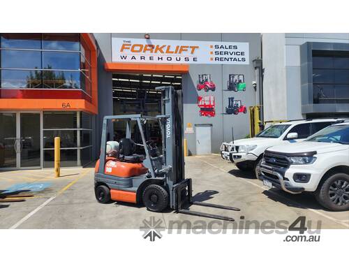 Toyota Forklift 1.8T with 6m Lift Height