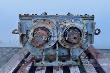 M&Q EQUIPMENT - HE 65 HONERT SCREEN EXCITER