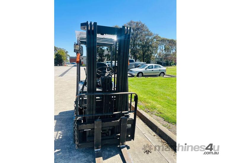 caption TOYOTA 7FBE18 1.8T CONTAINER MAST ELECTRIC FORKLIFT 4.5M LIFT SIDE SHIFT