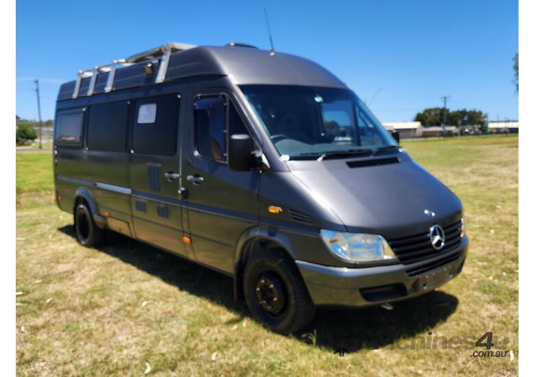caption Mercedes Benz Sprinter 413CDI Turbo Diesel 4x2 Long Wheel Base High Roof Motorhome.