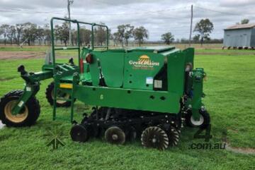 Great Plains   Planter