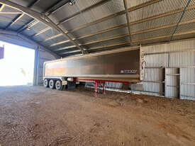 Byrne Semi Grain Tipper Trailer - picture0' - Click to enlarge