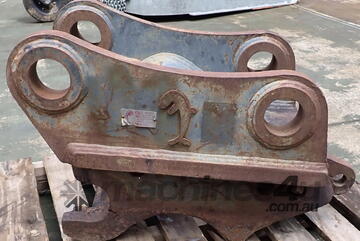 22-36 ton (90mm pin) Excavator Jaws Hitch needs repair or for Headstock 22-36 ton (90mm pin) Excavator Jaws Hitch needs repair or for Headstock