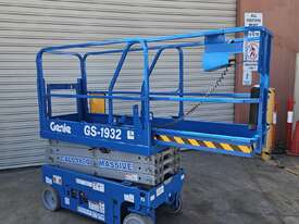 Genie GS1932 Electric Scissor Lift - picture1' - Click to enlarge